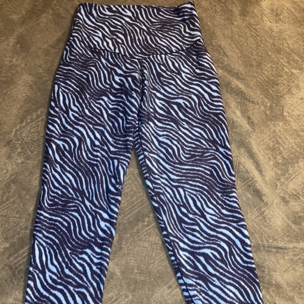 Aerie Offline Real Me Blue Zebra Print Leggings
